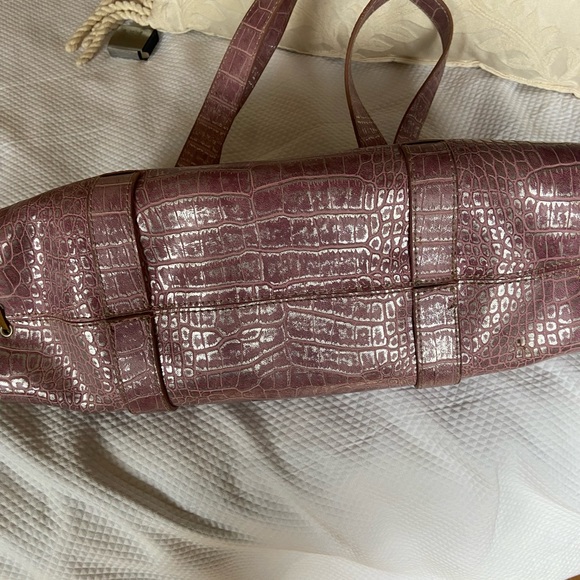 Pink & Silver Over the Shoulder Pocket book - Picture 3 of 6